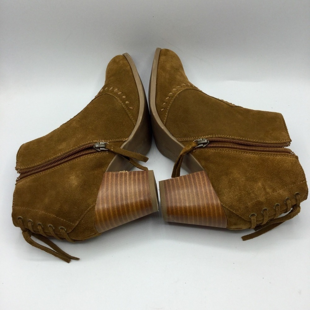 Minnetonka Brown Ankle Booties with Tassel Zipper - Picture 11 of 13